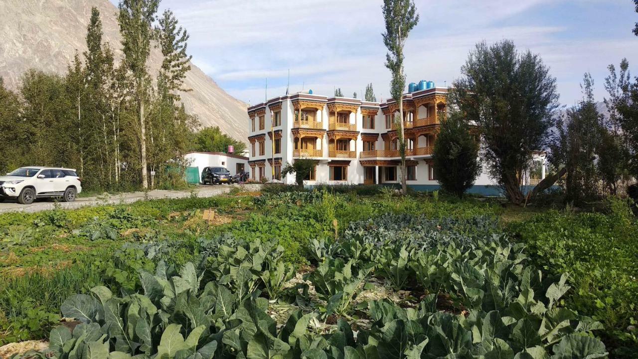 فندق ليهفي  Hunder Residency المظهر الخارجي الصورة