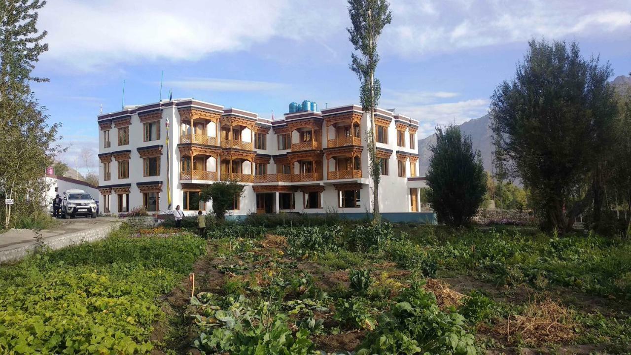 فندق ليهفي  Hunder Residency المظهر الخارجي الصورة
